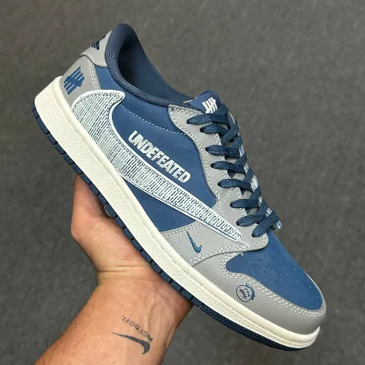 کفش کتانی اسپرت نایکی ایر جردن ۱ لو مدل Nike Air Jordan 1 Low x Undefeated / Travis Scott Style - رنگ آبی طوسی | مستر کوالیتی