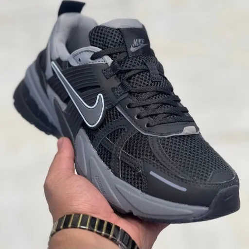 کفش دویدن و اسپرت نایکی مدل Nike V2K Run - رنگ مشکی طوسی | مستر کوالیتی
