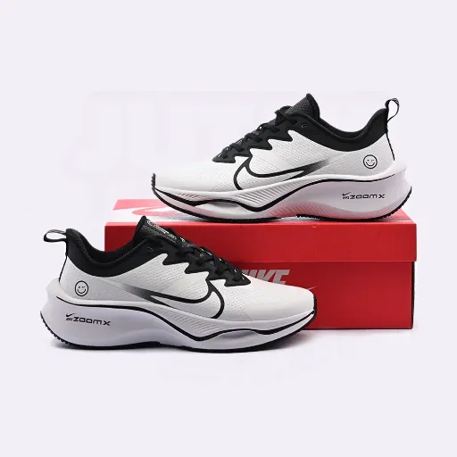 کفش دویدن و اسپرت نایکی مدل Nike Air Zoom Pegasus 38 / Go The Extra Smile - چرمی سفید | مستر کوالیتی