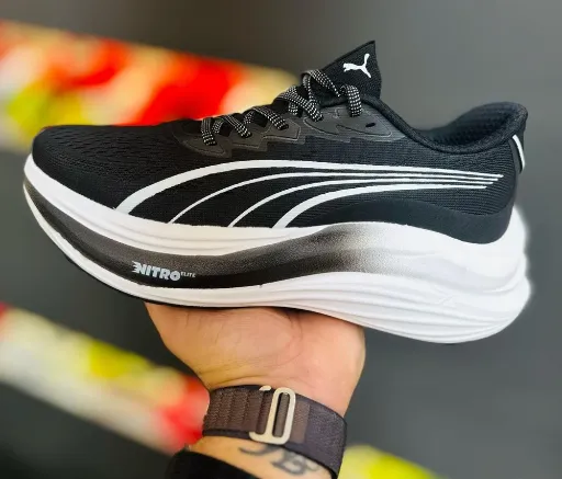 کفش دویدن و پیاده‌روی پوما مدل Puma Fast-R3 / Deviate Nitro Elite - مشکی با زیره ضخیم نیترو سفید | مستر کوالیتی