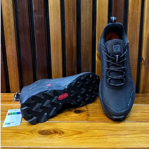 کفش طبیعت‌گردی و کوه‌پیمایی توپلی مدل Toplay K2 - waterproof - رنگ طوسی‌مشکی | مستر کوالیتی