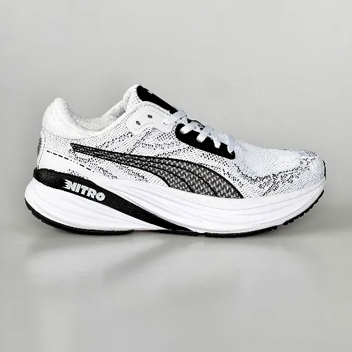 کفش ورزشی و رانینگ پوما مدل Puma Fast-R / Deviate Nitro - سفید با هایلایت مشکی | مستر کوالیتی