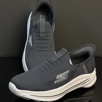 کفش پیاده‌روی و راحتی اسکیچرز مدل Skechers Go Walk / Slip-ins - رویه جورابی مشکی با زیره لژدار سفید | مستر کوالیتی