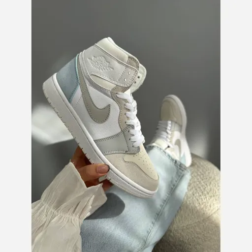 کتونی نایکی ایر جردن ۱ زوم ایر (Nike Air Jordan 1 Zoom Comfort PSG) - ترکیب سفید، طوسی آبی| مستر کوالیتی
