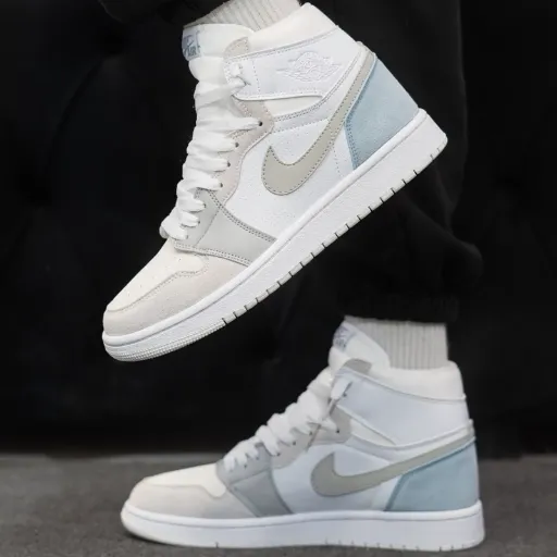 کتونی نایکی ایر جردن ۱ زوم ایر (Nike Air Jordan 1 Zoom Comfort PSG) - ترکیب سفید، طوسی آبی| مستر کوالیتی