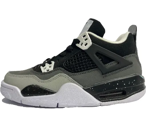 کتونی زنانه نایکی ایر جردن ۴ (Nike Air Jordan 4 Grey Black Women) - رویه جیر و چرم چندلایه مشکی، طوسی با زیره کپسول‌دار | مستر کوالیتی