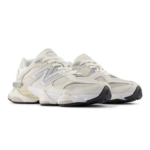 کتونی نیوبالانس ۹۰۶۰ (New Balance 9060 Sea Salt Cream / White Grey) - رویه جیر و مش تنفس‌پذیر سفید و کرم زیره حجیم طبی ABZORB | مستر کوالیتی