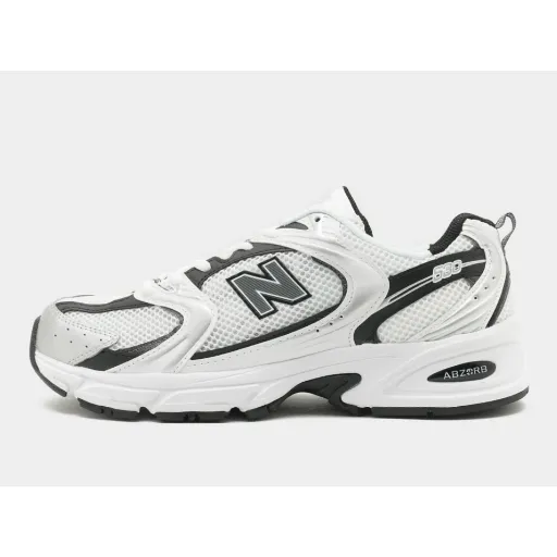 کتونی نیوبالانس ۵۳۰ سفید مشکی (New Balance 530 White Black Silver) - رویه اسپیسر تنفس‌پذیر سفید با پنل‌های مشکی و زیره طبی ABZORB | مستر کوالیتی