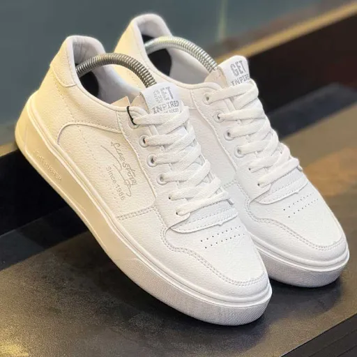 کفش ونس سفید طرح امضا (Signature White Casual Sneaker) - رویه چرم صنعتی مرغوب تمام سفید | کیفیت عالی