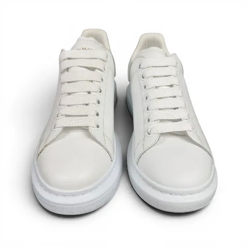 کفش ونس الکساندر مک‌کویین سفید (Alexander McQueen White Sneaker) - رویه چرم صنعتی مرغوب تمام سفید | کیفیت عالی