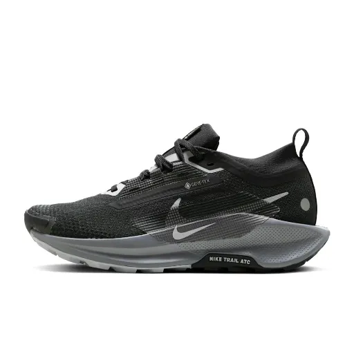 کتونی نایک پگاسوس تریل گورتکس مشکی زیره طوسی (Nike Pegasus Trail GORE-TEX Black / Grey Outsole) - رویه پارچه فنی ضدآب گورتکس مشکی | مستر کوالیتی