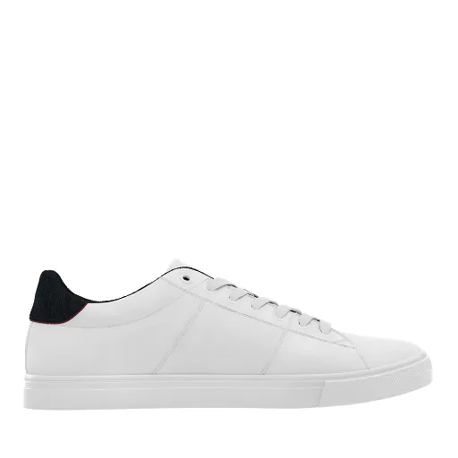 کتونی تامی هیلفیگر کژوال (Tommy Hilfiger White Navy Embroided) - رویه چرم سفید با پشت پاشنه سرمه‌ای و لوگوی گلدوزی | مستر کوالیتی