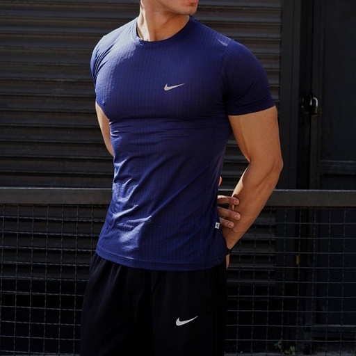 تیشرت ورزشی تنفسی مردانه نایکی (Nike)