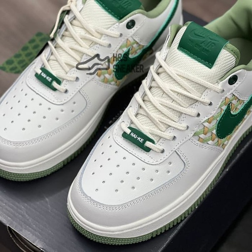 کفش نایکی ایر فورس 1 (Nike Air Force 1) سفید-سبز