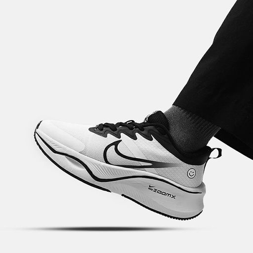 کفش نایکی زوم ایکس لبخند (Nike Zoom X Smiley) سفید