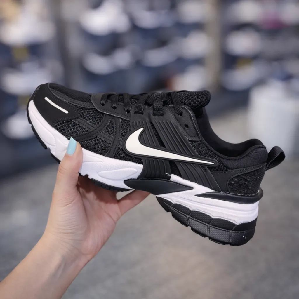کفش نایکی TC 7900 مشکی سفید زنانه مستر کوالیتی | Nike TC 7900