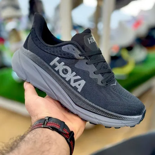 کفش دویدن و طبیعت‌گردی هوکا مدل Hoka Challenger 7 - رنگ مشکی | مستر کوالیتی