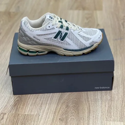 کفش دویدن و اسپرت نیوبالانس مدل New Balance 1906R - رنگ سفید سبز | مستر کوالیتی
