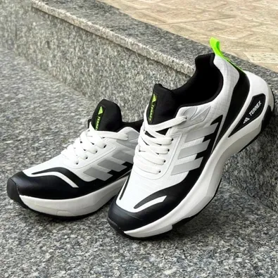 کفش طبیعت‌گردی و پیاده‌روی آدیداس مدل Adidas Terrex - رنگ سفید مشکی با جزئیات نئونی | مستر کوالیتی