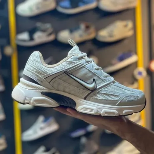 کفش اسپورتی nike v3k air pegasus کرم قهویی