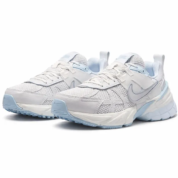 کتونی زنانه نایکی وی ۲ کی ران (Nike V2K Run) - رویه توری تنفس‌پذیر سفید | مستر کوالیتی