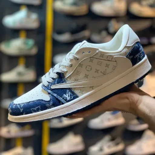 کفش کژوال و لوکس نایکی مدل Nike Air Jordan 1 Low x Travis Scott x Louis Vuitton - سفید-آبی | مستر کوالیتی