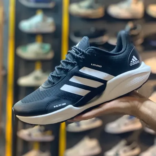 کفش ورزشی و پیاده‌روی آدیداس مدل Adidas Response / Supernova - رنگ مشکی زیره سفید | مستر کوالیتی
