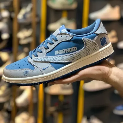 کفش nike travis ساق کوتاه طوسی آبی